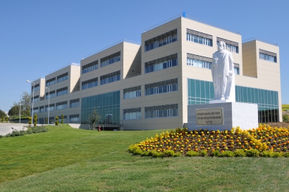 Namık Kemal Üniversitesi  2010,    32.000m2,   